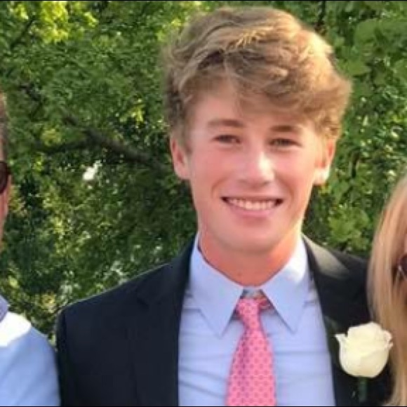 Meet your Posher, Max - Picture 1 of 1